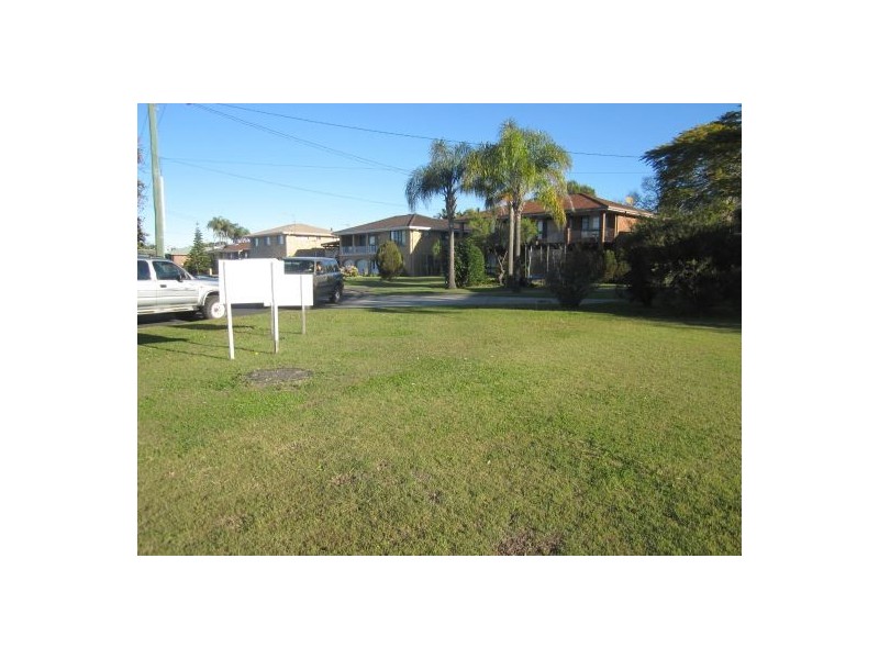 19 Robinson Ave, Casino NSW 2470