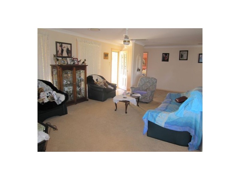 6 Forest Grove, Fairy Hill NSW 2470