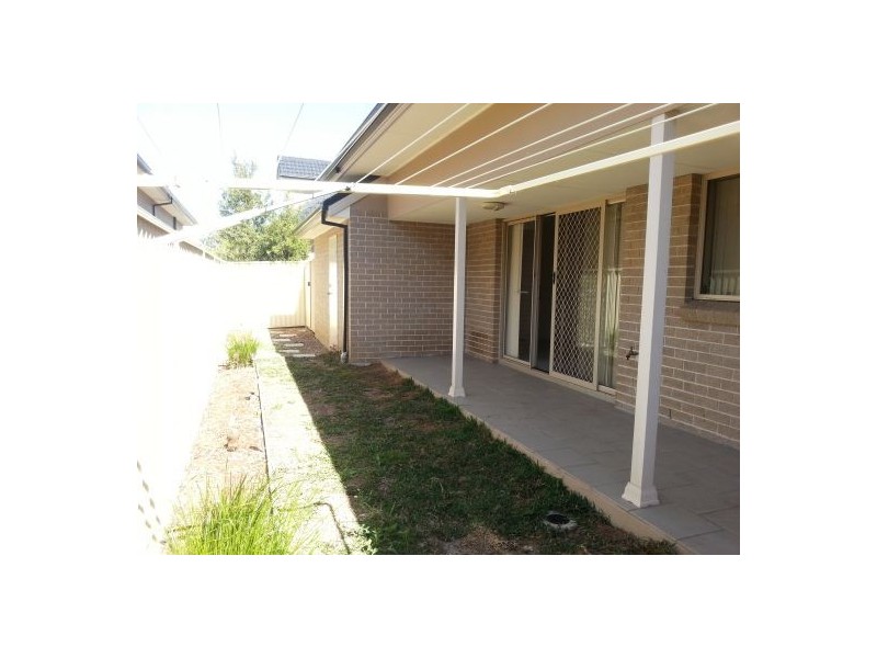 3/30 Brisbane Street, Oxley Park NSW 2760