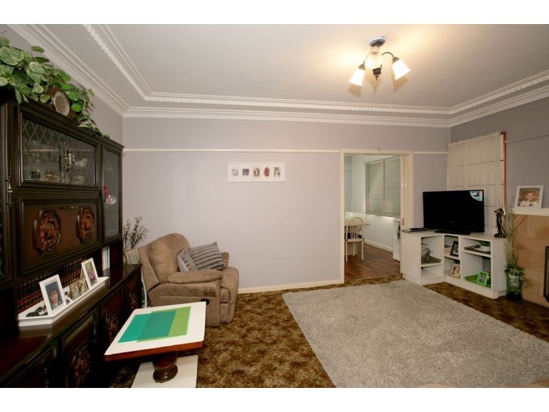 68 Mitchelmore Street, Turvey Park NSW 2650