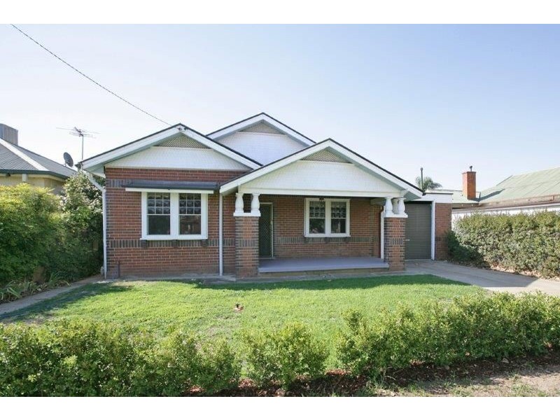 217 Gurwood Street, Wagga Wagga NSW 2650