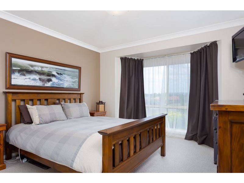 2 Fletcher Place, Kooringal NSW 2650