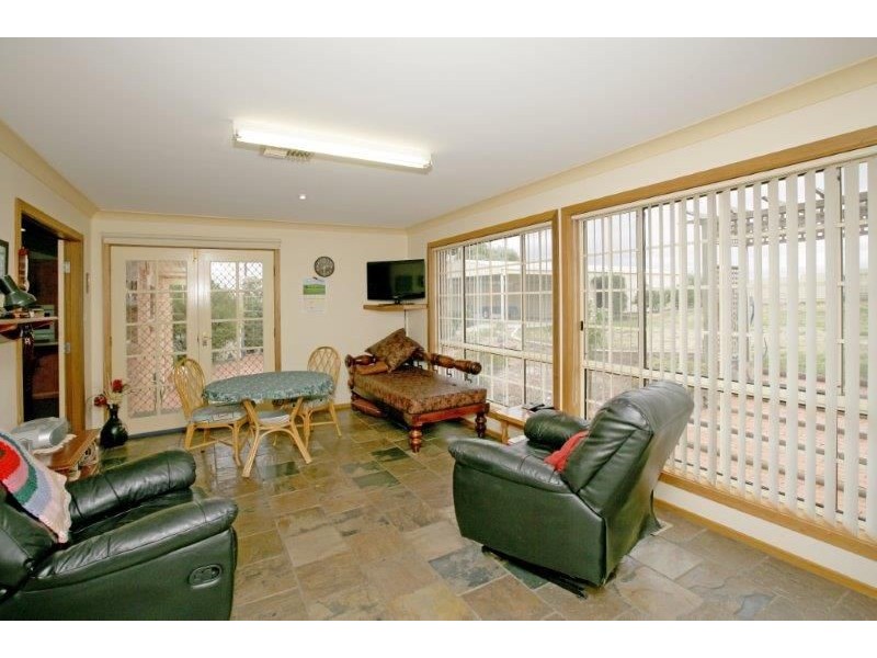 10 Ridge St, Junee NSW 2663