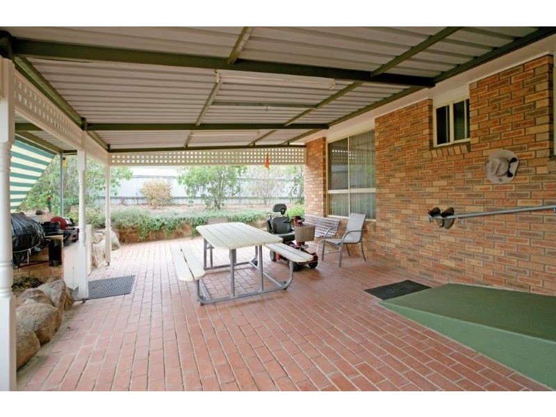 10 Ridge St, Junee NSW 2663