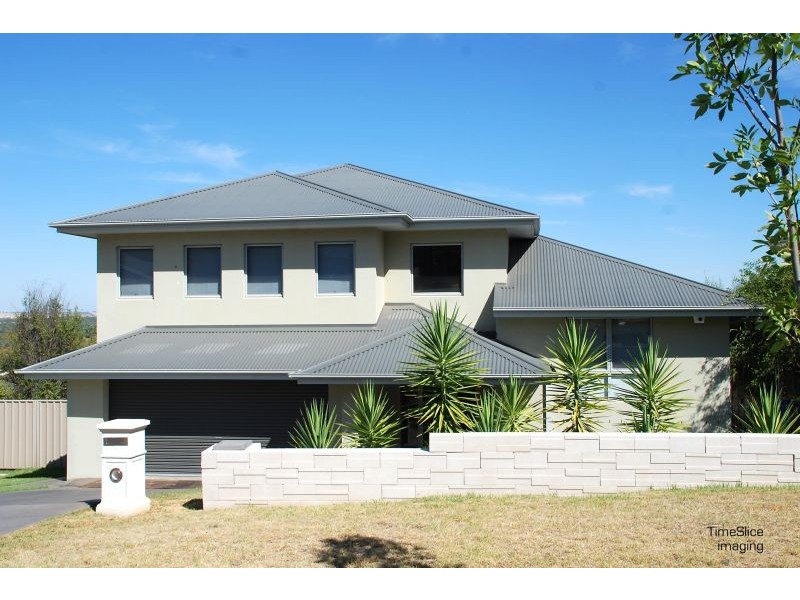 12 Atherton Crescent, Tatton NSW 2650