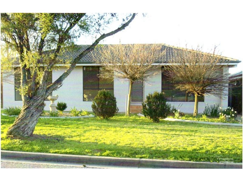 1/9 King Street, Lake Albert NSW 2650