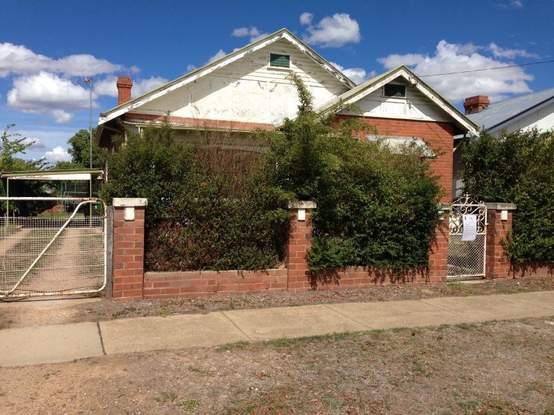 190 Kincaid Street, Wagga Wagga NSW 2650