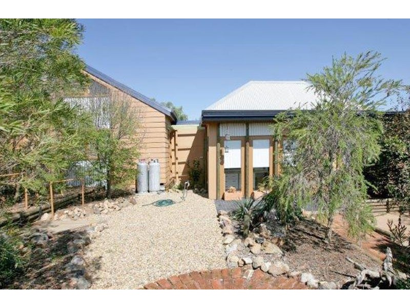 45 Hill Street, Junee NSW 2663