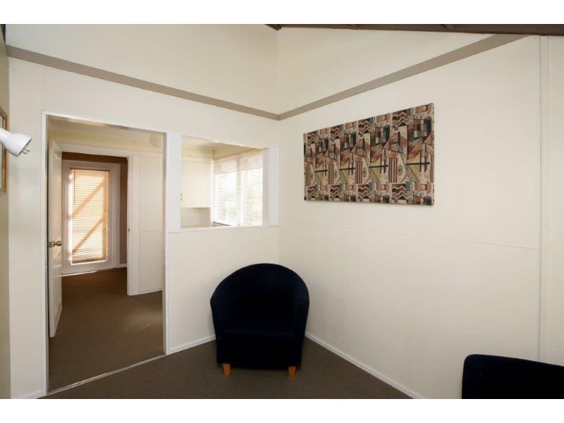 45 Hill Street, Junee NSW 2663