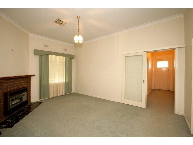 36 Pitt St, Junee NSW 2663