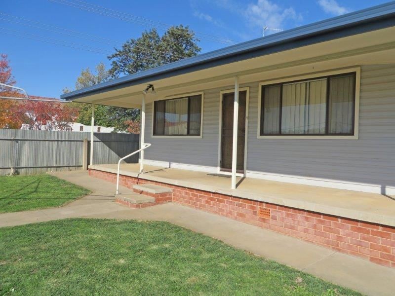 36 Pitt St, Junee NSW 2663