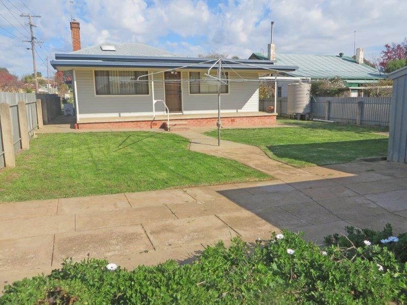 36 Pitt St, Junee NSW 2663