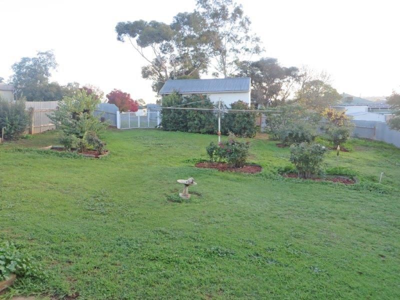 29 Pretoria Avenue, Junee NSW 2663