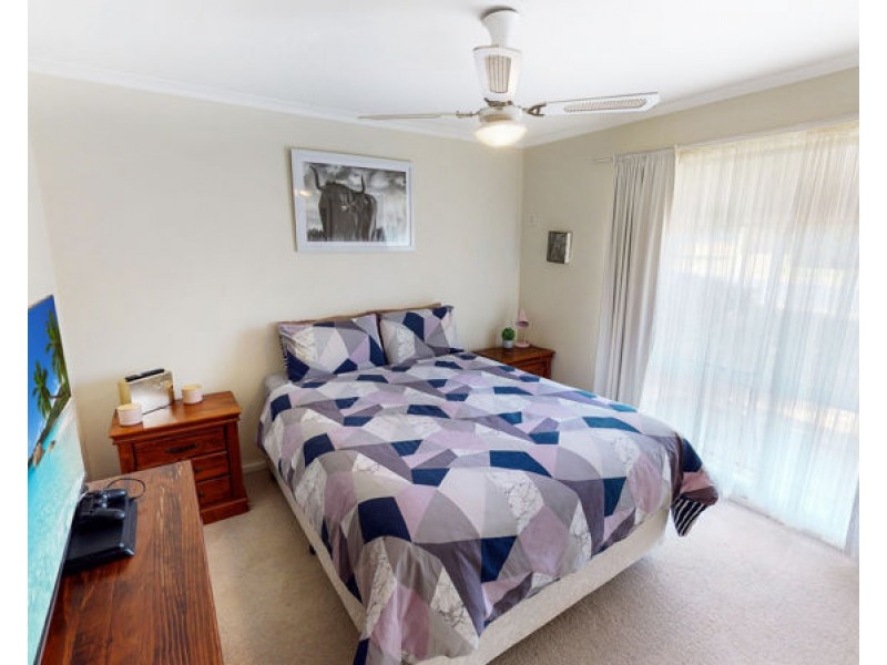 4 Hunter St, Junee NSW 2663