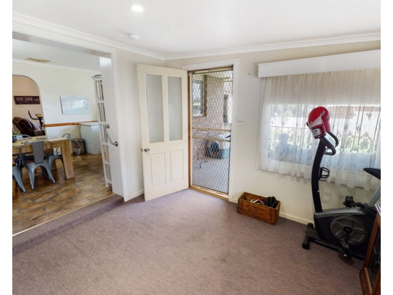 4 Hunter St, Junee NSW 2663