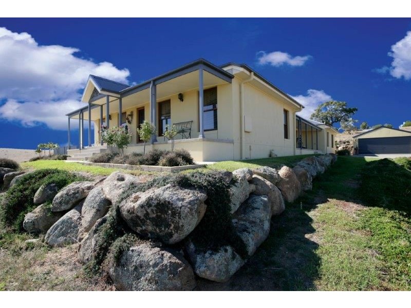 21 Kinvara Drive, Junee NSW 2663