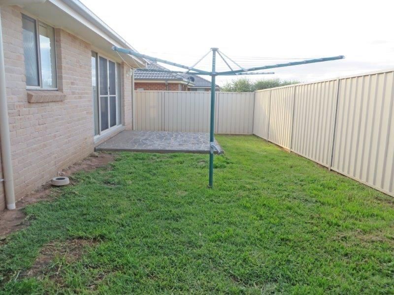 31 Loughan Road, Junee NSW 2663