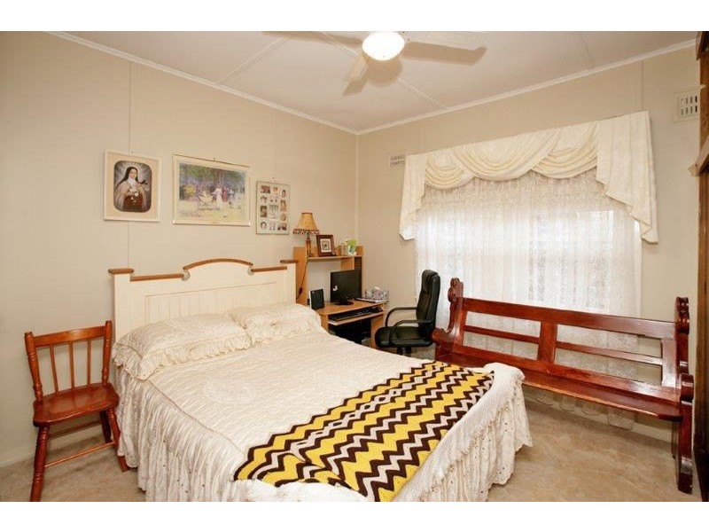 219 Gurwood St, Wagga Wagga NSW 2650