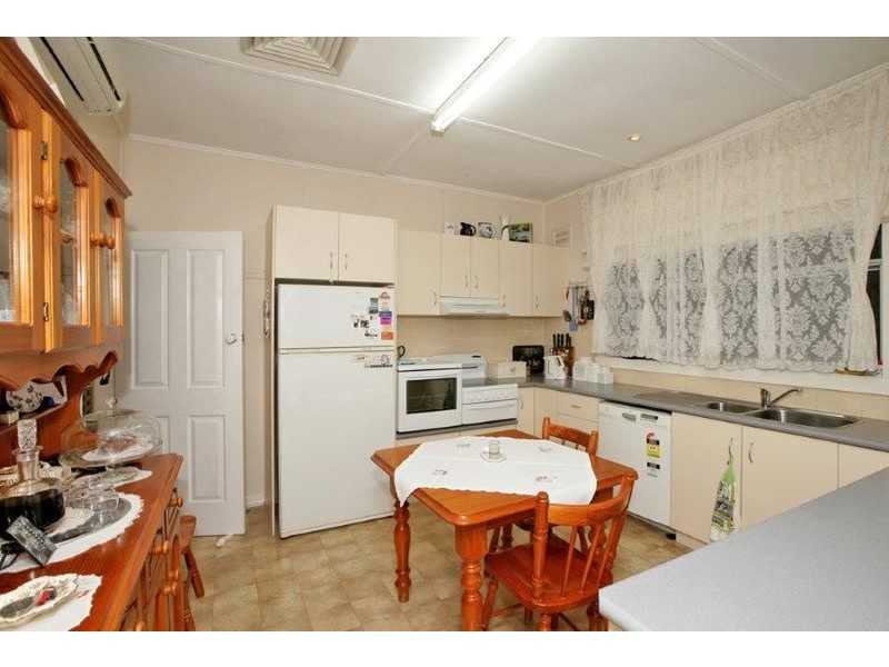 219 Gurwood St, Wagga Wagga NSW 2650