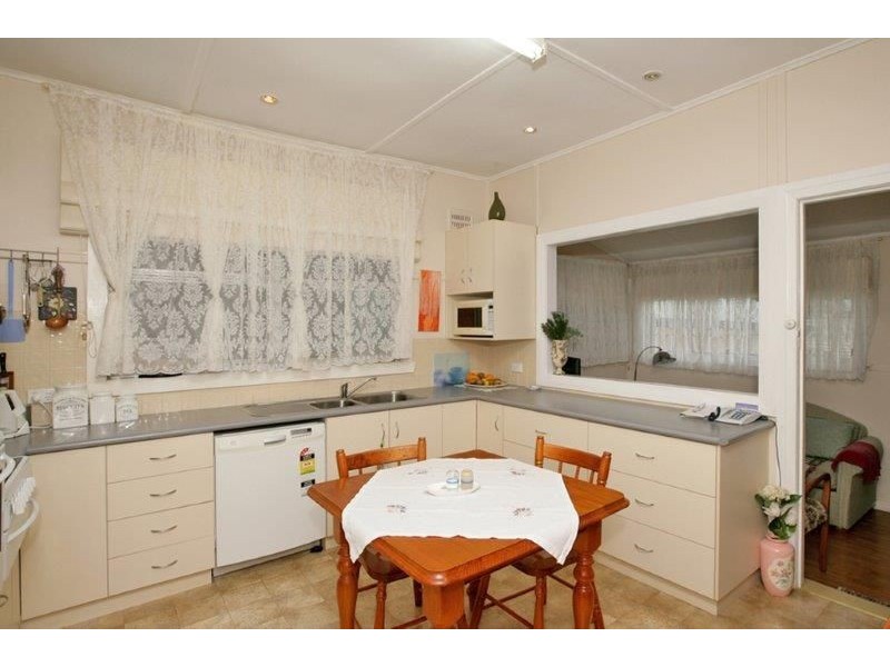 219 Gurwood St, Wagga Wagga NSW 2650