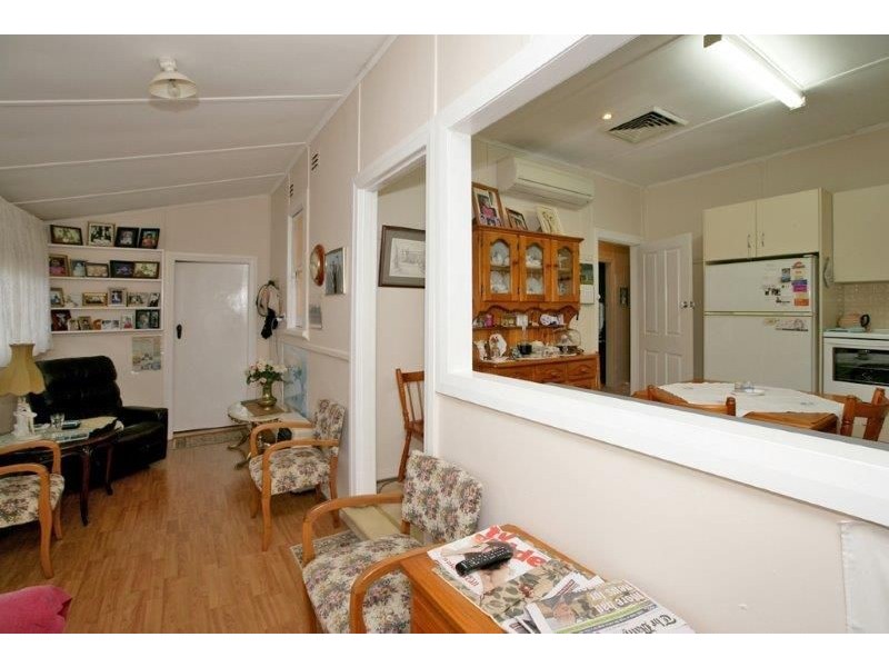219 Gurwood St, Wagga Wagga NSW 2650