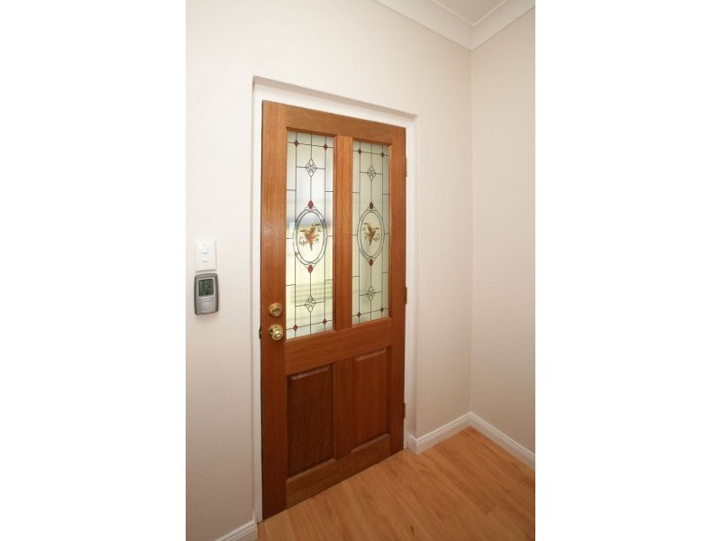 11 Commins St, Junee NSW 2663