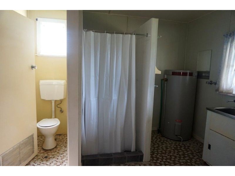 52 Hill Street, Junee NSW 2663