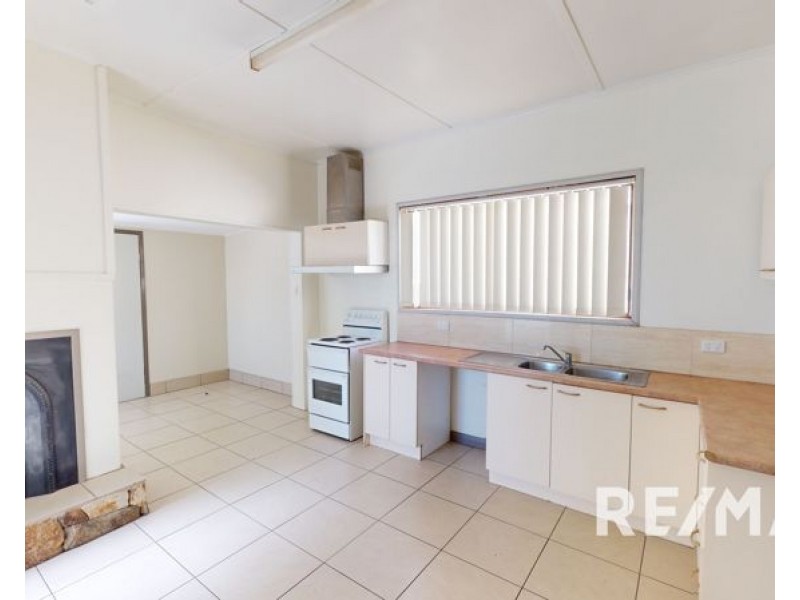 10 Ducker St, Junee NSW 2663
