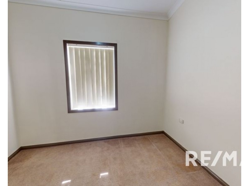 10 Ducker St, Junee NSW 2663