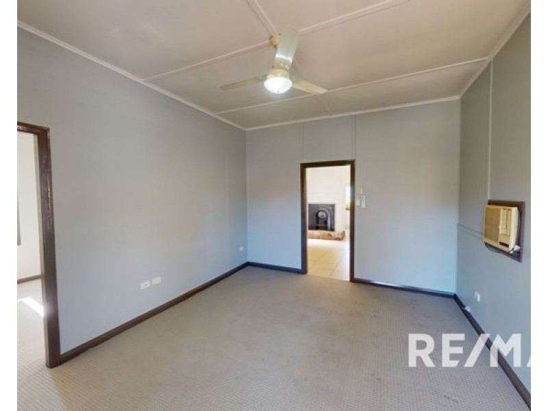 10 Ducker St, Junee NSW 2663
