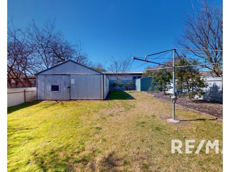 10 Ducker St, Junee NSW 2663