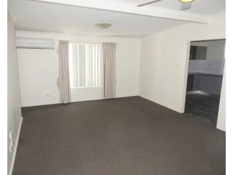 9 Thomas St, Junee NSW 2663