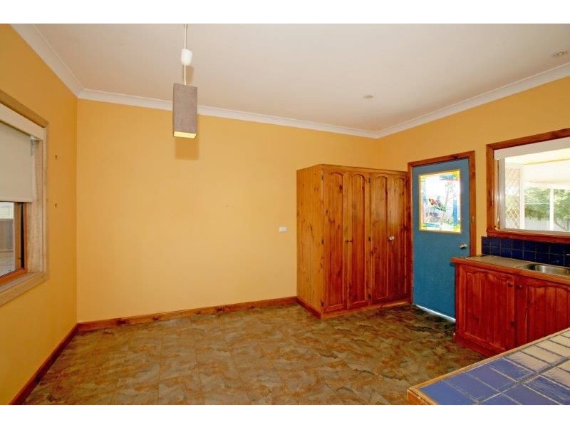 1 Pretoria Ave, Junee NSW 2663