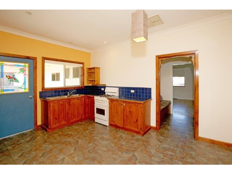 1 Pretoria Ave, Junee NSW 2663