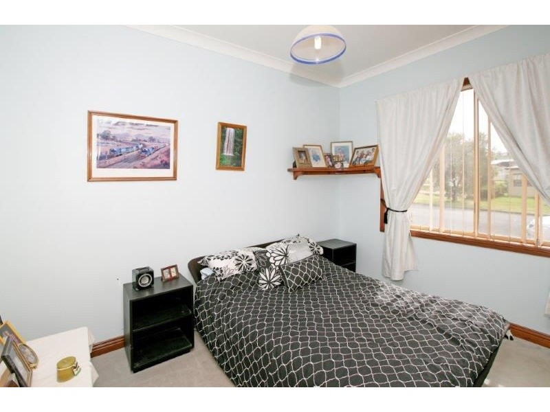 20 Hammond Street, Junee NSW 2663