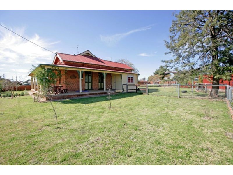 53 – 55 Wade Street, Coolamon NSW 2701