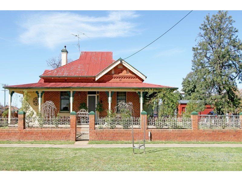 53 – 55 Wade Street, Coolamon NSW 2701