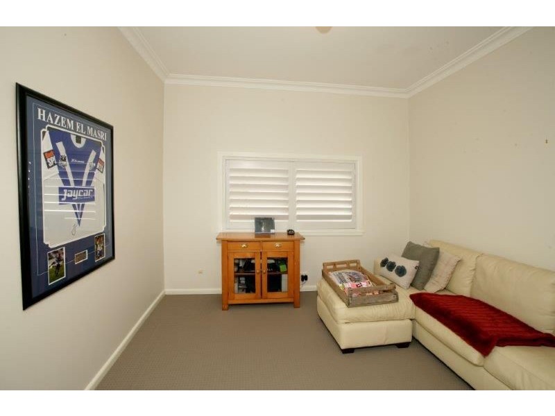 76 Broadway, Junee NSW 2663