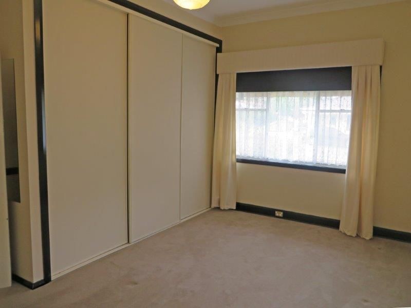 26 Elizabeth St, Junee NSW 2663