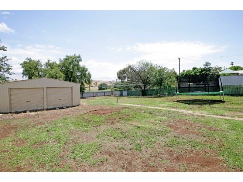 45 Prince St, Junee NSW 2663