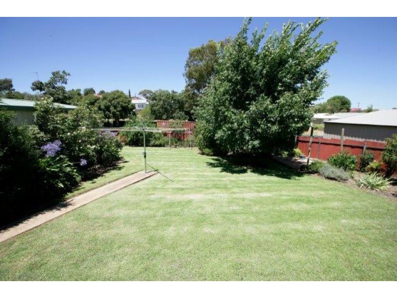 41 Pitt St, Junee NSW 2663