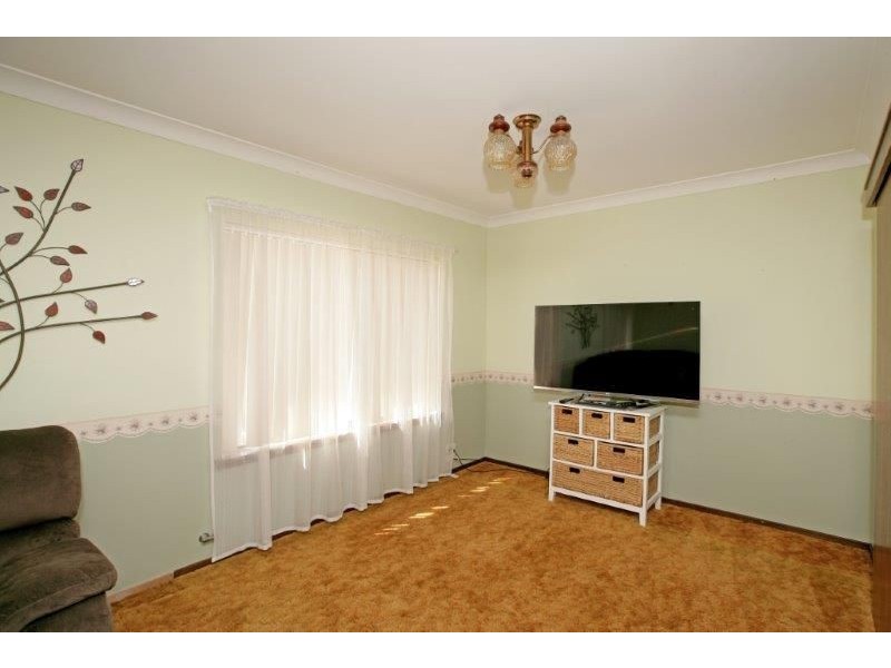 10 Broadway, Junee NSW 2663