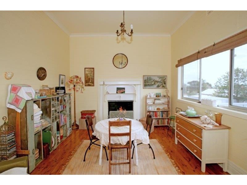 33 Denison St, Junee NSW 2663