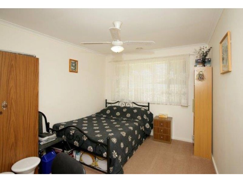 4 Knight St, Junee NSW 2663