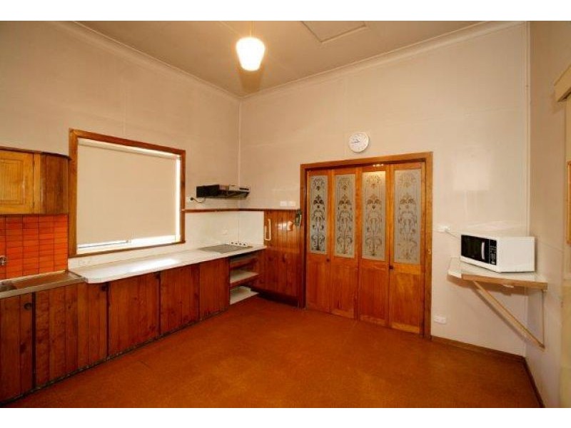 26 Bolton St, Junee NSW 2663