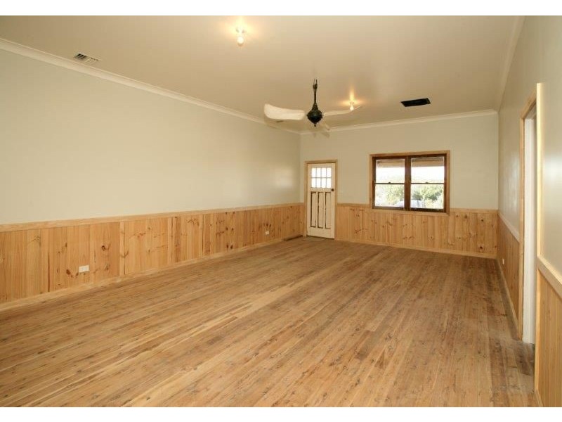 5 Harold Street, Junee NSW 2663