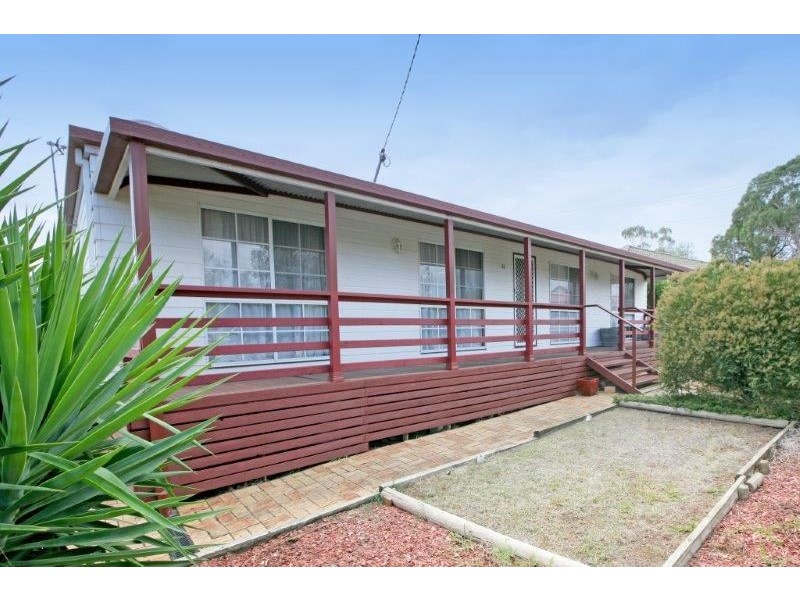 22 Cedric St, Junee NSW 2663