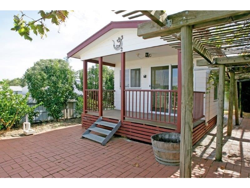 22 Cedric St, Junee NSW 2663