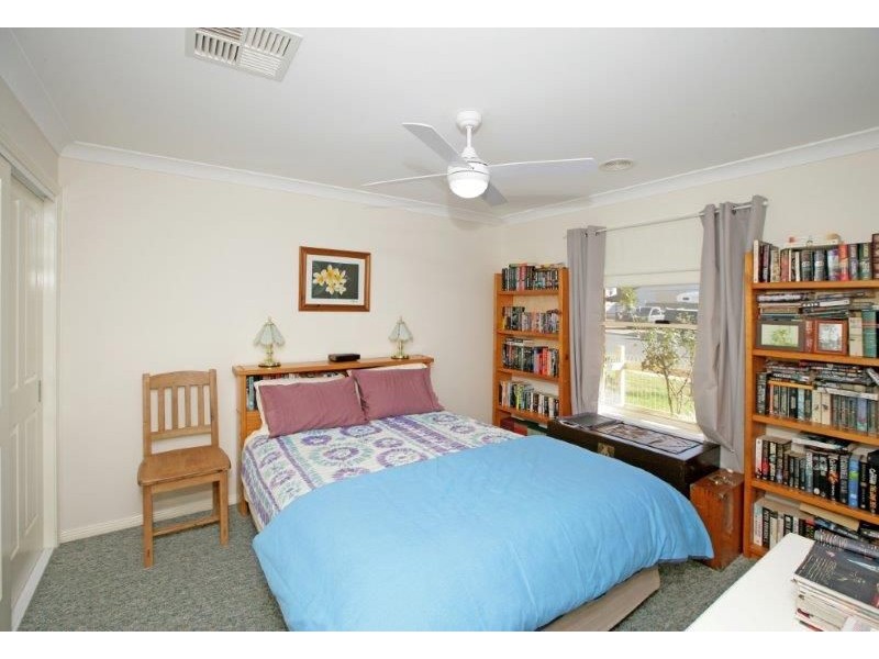 58 Bolton St, Junee NSW 2663