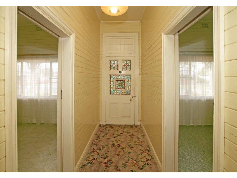 53 Regent St, Junee NSW 2663